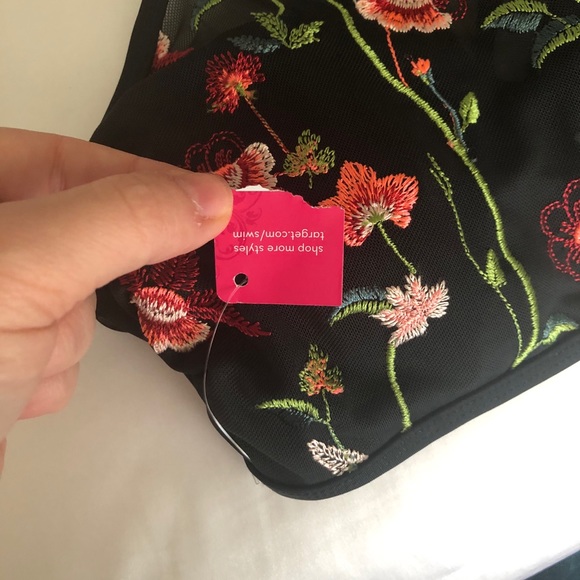 Xhilaration Floral Bikini Top - Picture 3 of 4